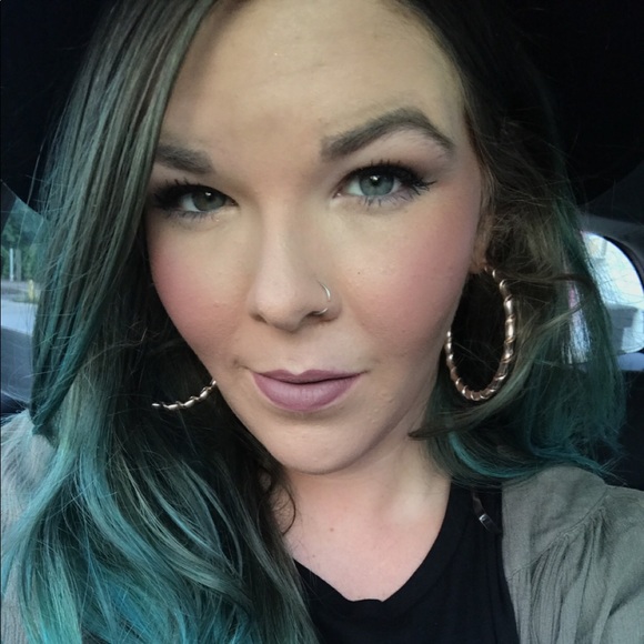 Meet your Posher, Devon - Picture 1 of 1